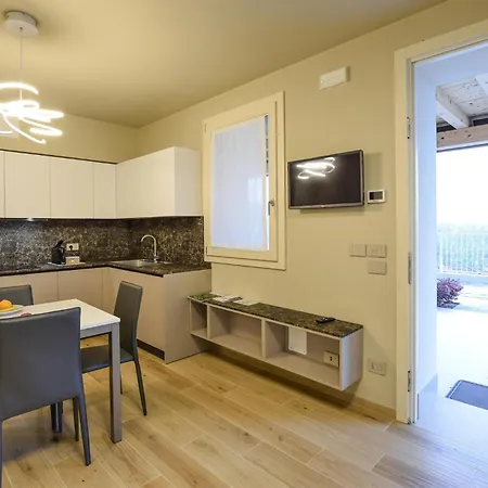 1 Bedroom Lovely In *
